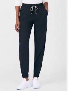 Beyond Scrubs joggers, size small